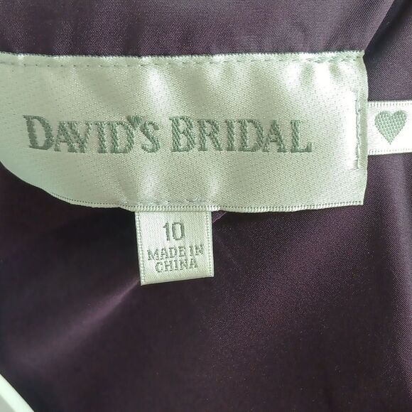 David's Bridal Deep Purple Satin V Neck Ruched Sleeveless Gown sz 10 - Picture 13 of 13
